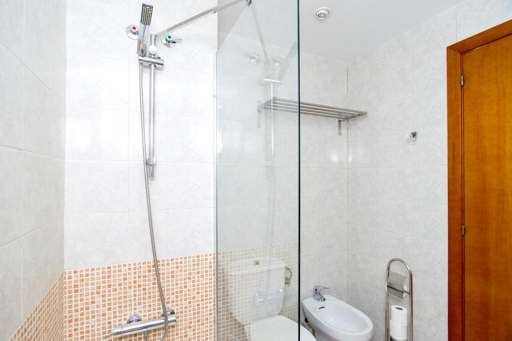 Apartment Bright Sagrada Familia Barcelona Quarto foto