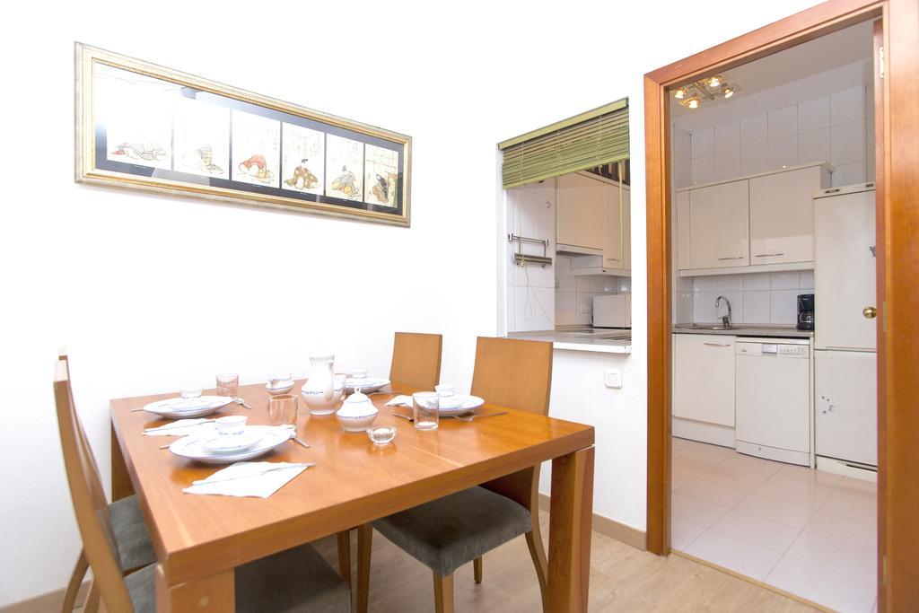 Apartment Bright Sagrada Familia Barcelona Quarto foto
